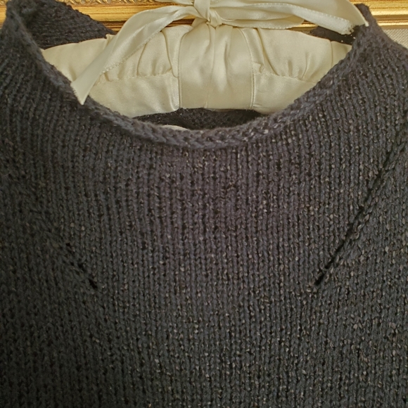 Sigrid Olsen Sport black knit shell. - Picture 3 of 5